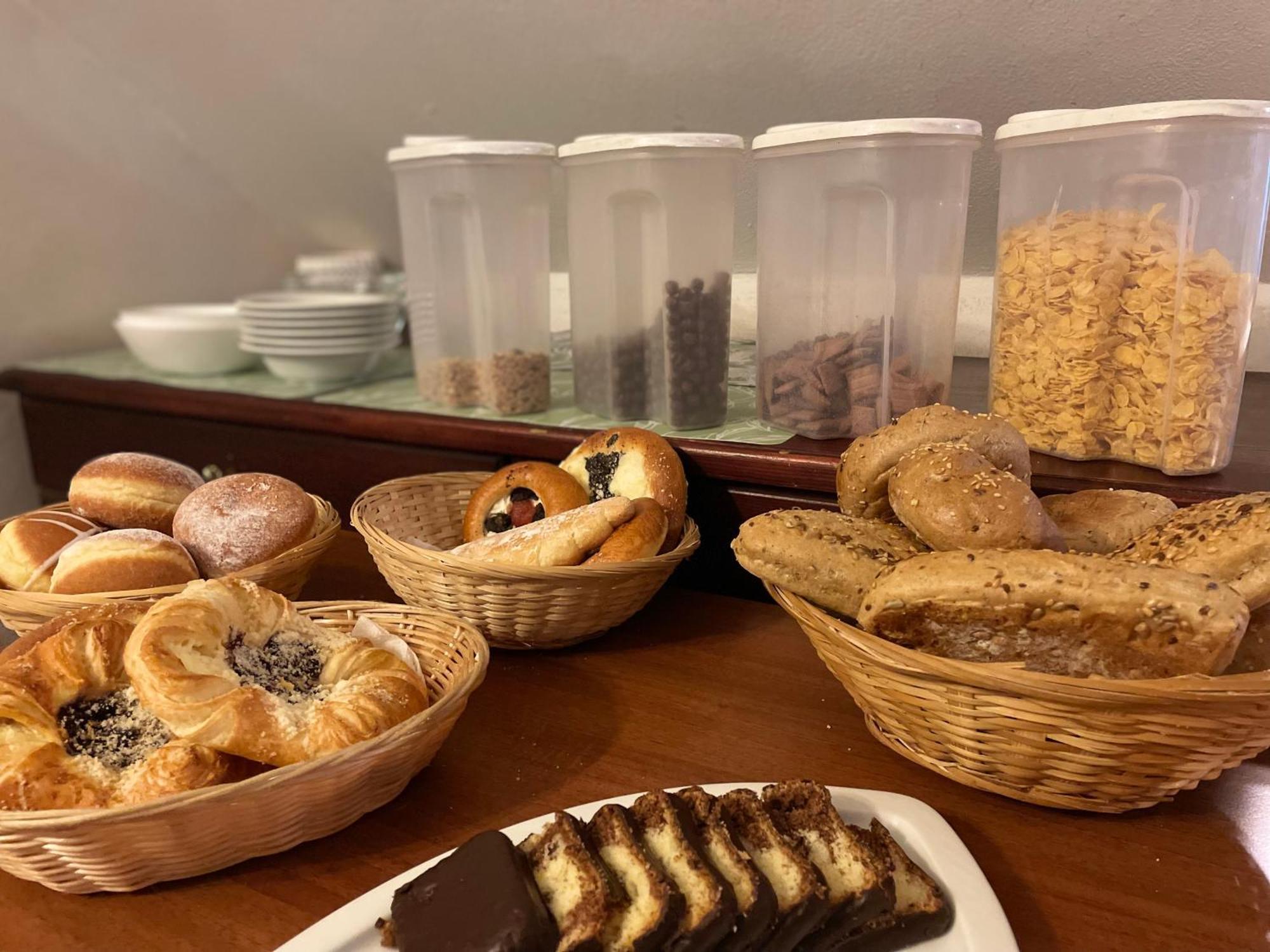 Hotel Cerny Orel Zatec 외부 사진